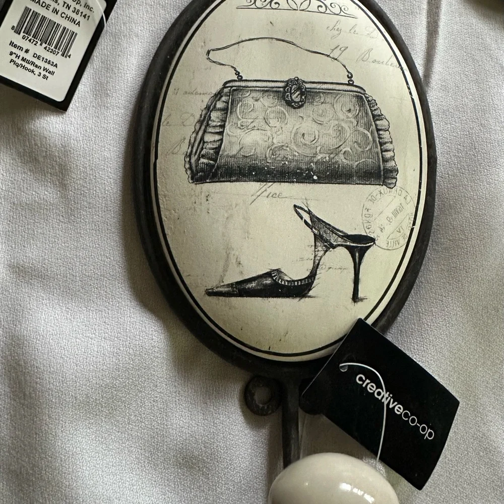 NWT! Elegant Black & White Couture Wall Hooks Set